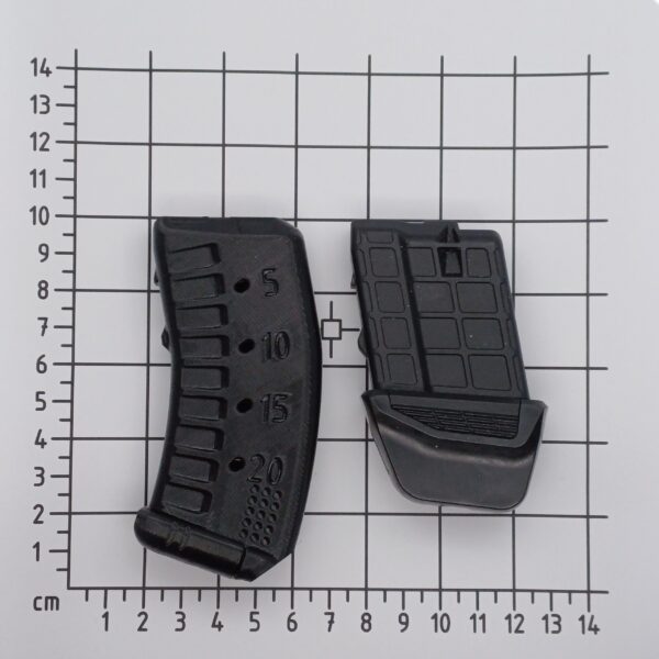 20rds ribbed black comparison Size comparison between 20rd Tikka T1x 22lr magazine and the factory magazine